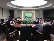 九游会老哥集团党委开会研究部署脱贫攻坚工作